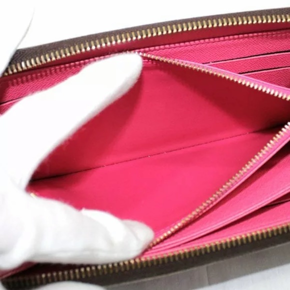 💕RARE 💕PINK ZIPPY LOUIS VUITTON WALLET - Picture 5 of 7